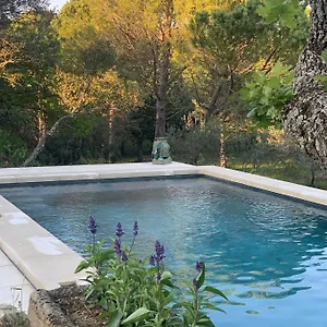 mas-lila.fr-provencehotel.com/